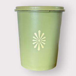 Vintage Tupperware Avocado Green Canister 811-6 MCM Starburst Lid Made in USA